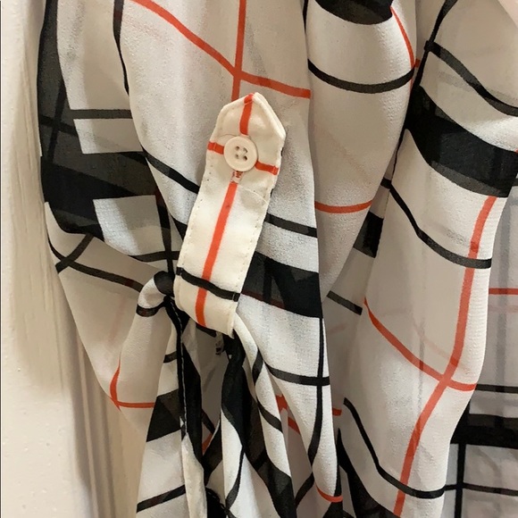 BOGO Reitmans Sheer Plaid Asymmetrical Top - Picture 2 of 9